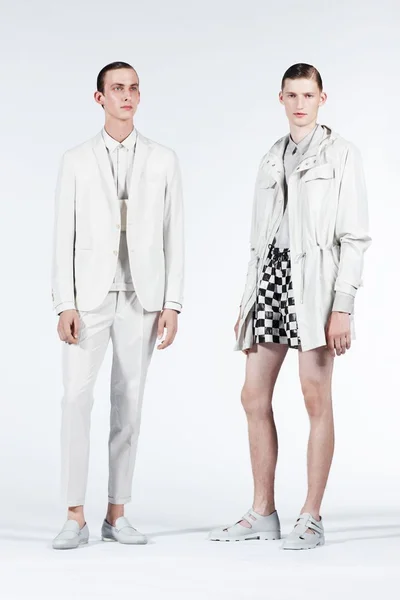 Look 2
